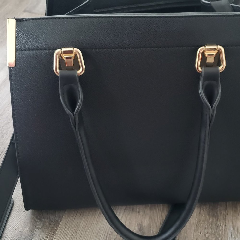 Great Black Computer Bag